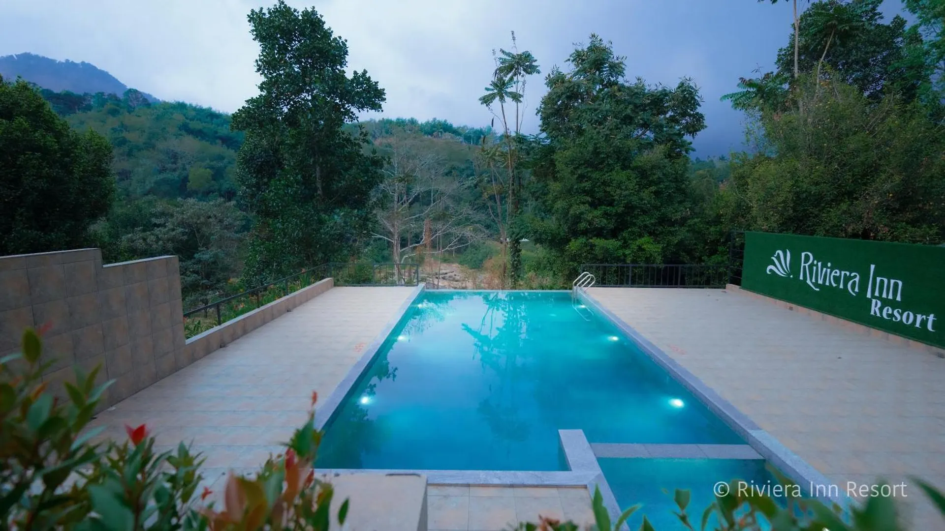 Riviera Inn Resort Chillithodu